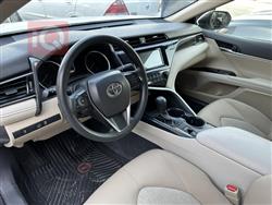 تۆیۆتا کامری